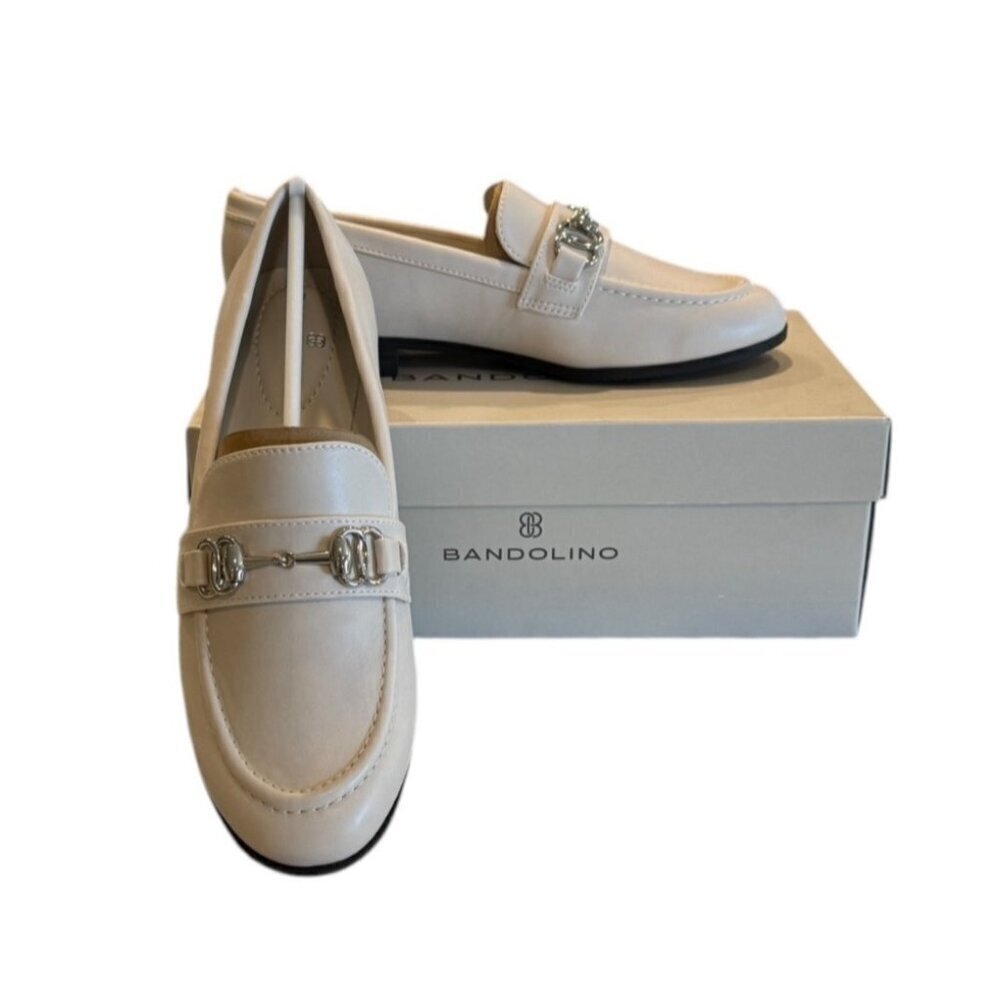 Bandolino Women's Laly Loafer Light Natural Horse Bit Faux Leather Size 6 NIB